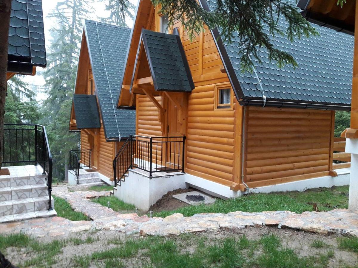 Вілла Zlatair Chalets Нова-Варош Екстер'єр фото